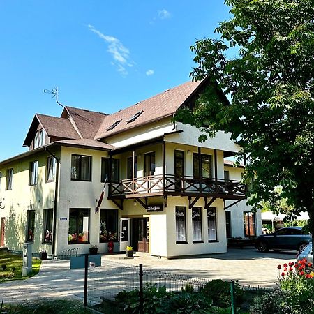 Villa Gales Hotel Saulkrasti Exterior photo