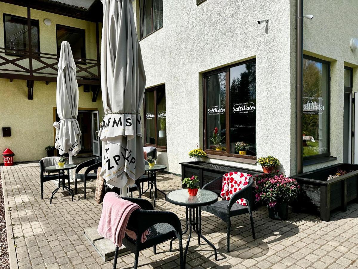 Villa Gales Hotel Saulkrasti Exterior photo